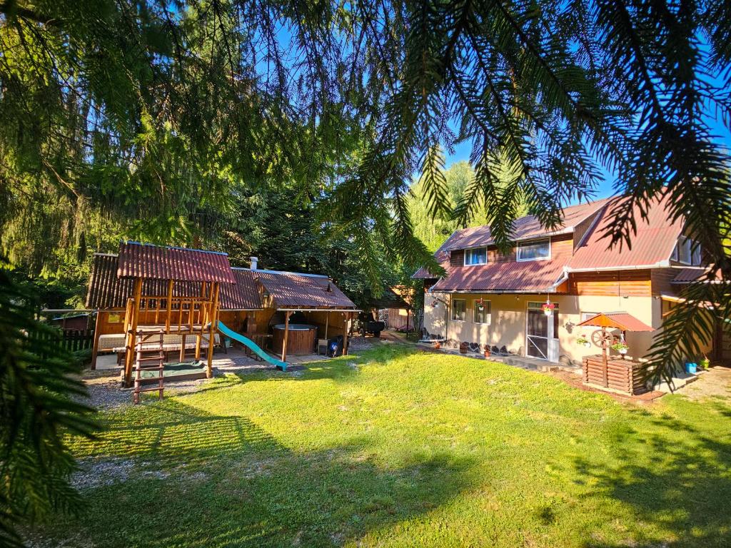 Κήπος έξω από το Greenwood Guesthouse