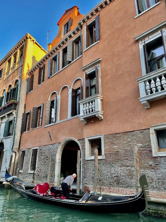 Console Palais - Resim 1