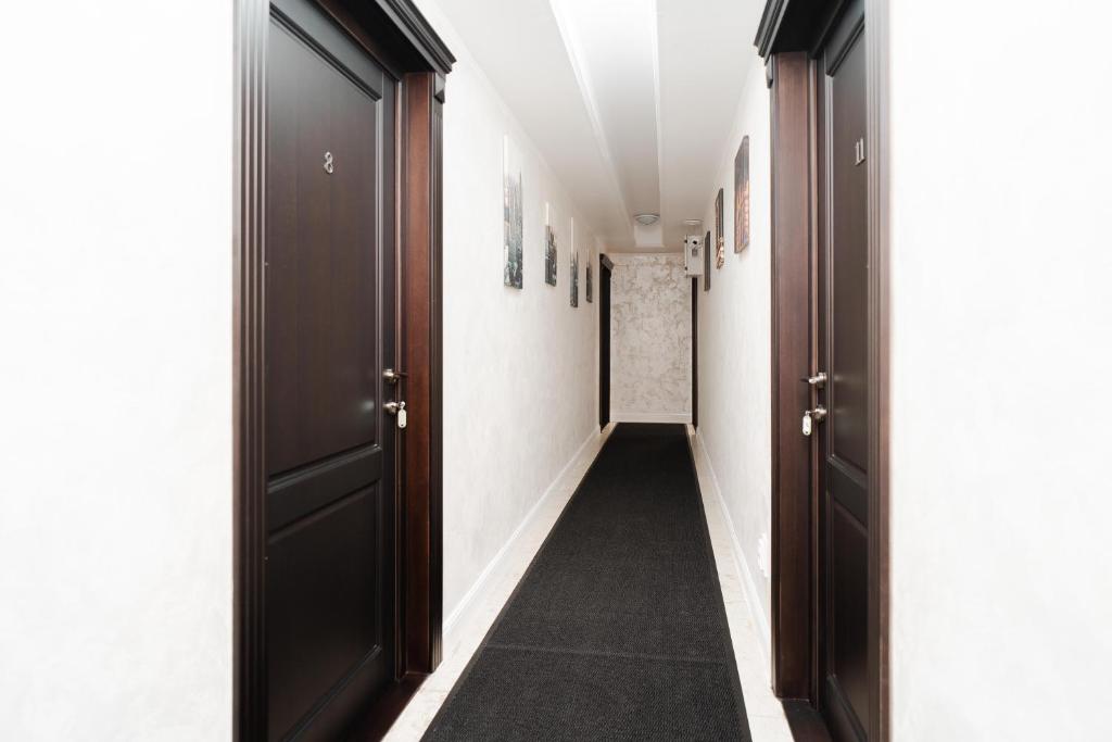 Boutique Hotel Palas 500m Walking Distance - Resim 10