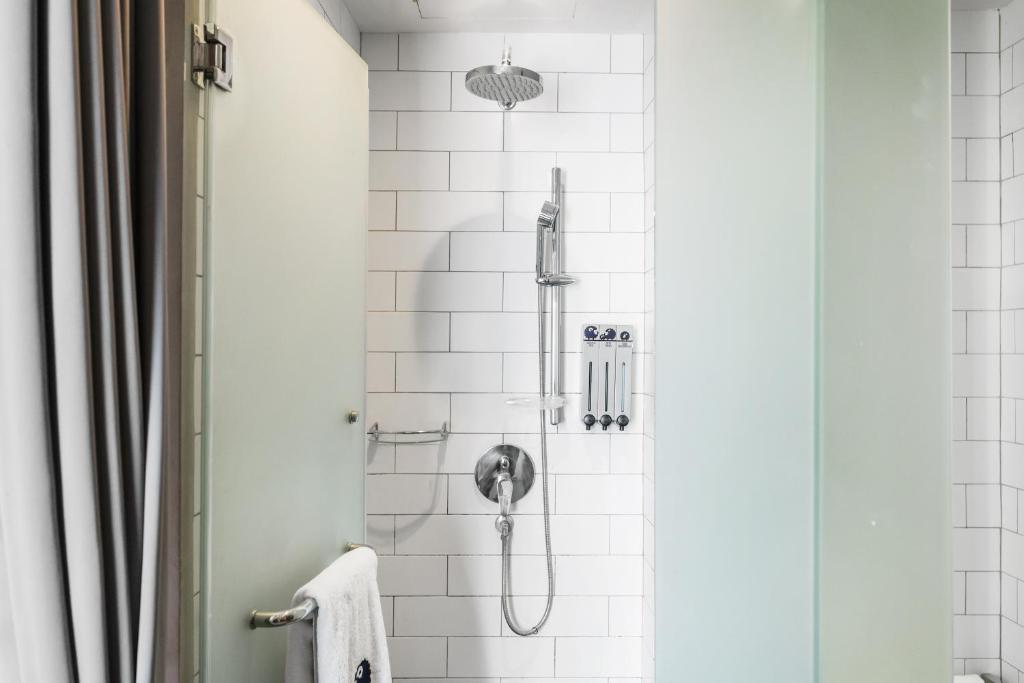 Kokotel Bangkok Surawong - Resim 34