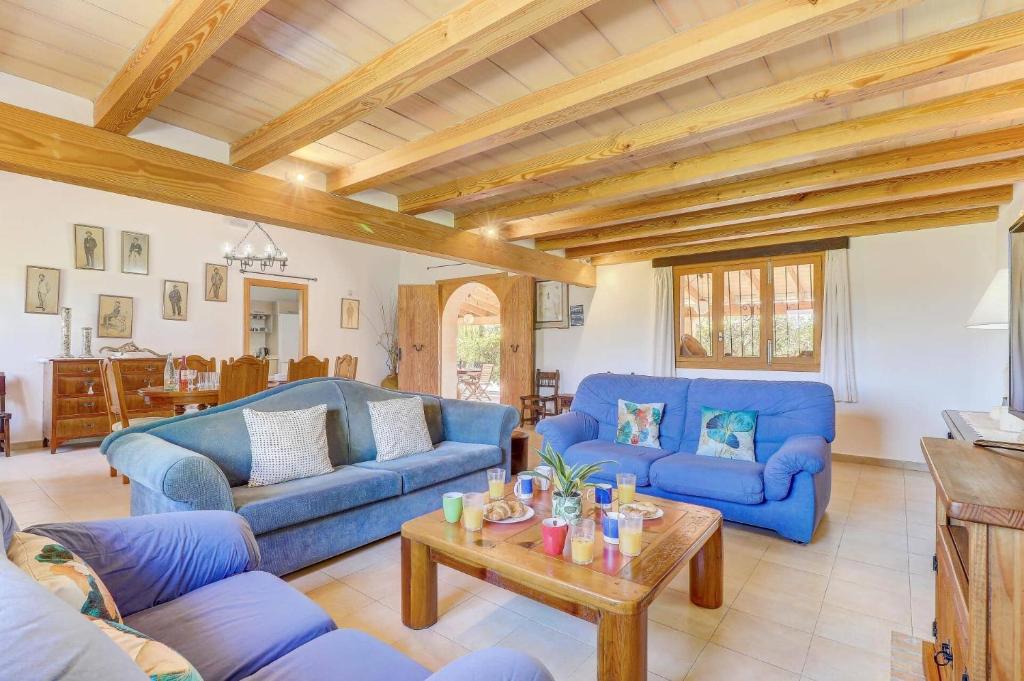 Posedenie v ubytovaní Villa Almadravet by Villa Plus
