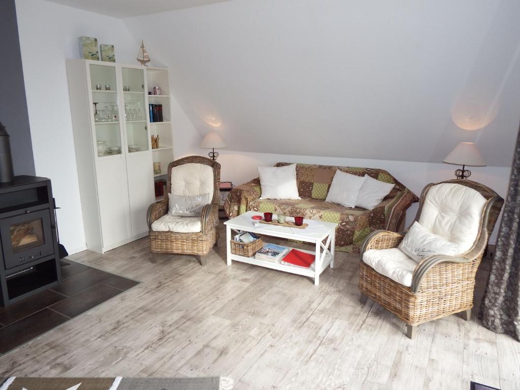 Χώρος καθιστικού στο Moderne Ferienwohnung Mit Südbalkon Und Strandkorb
