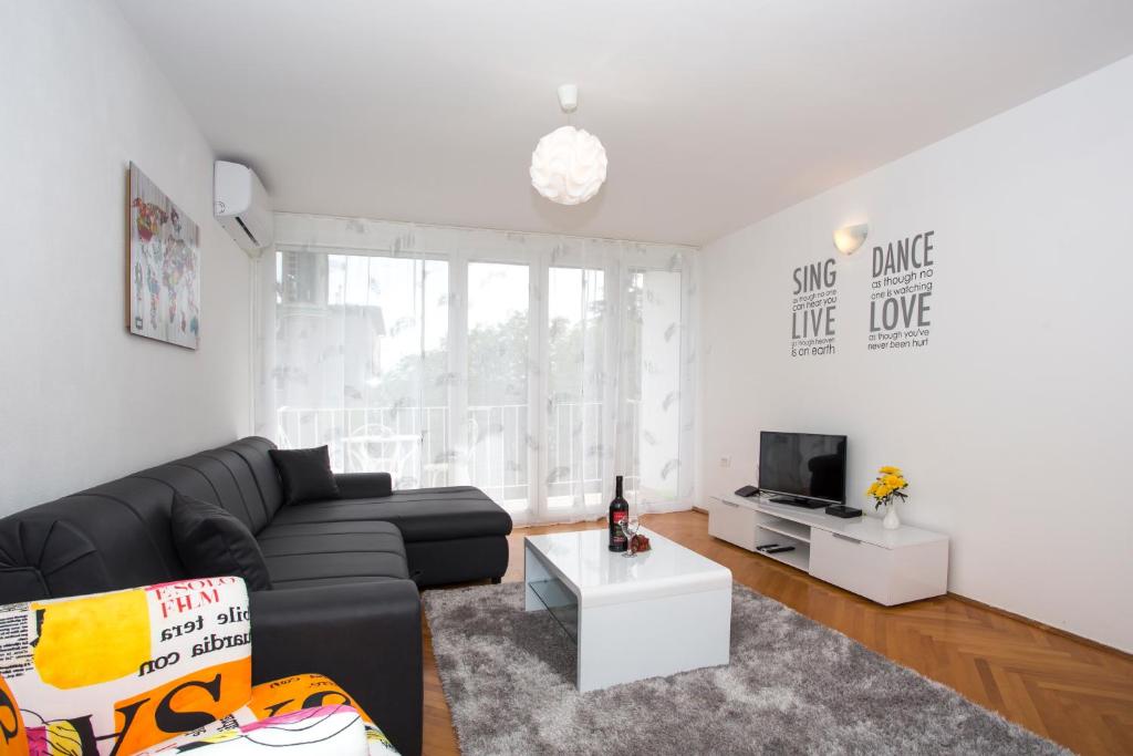 Dream Apartment Rijeka 3 - Apartment With Balcony