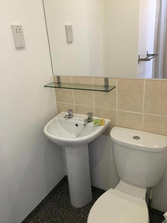 OYO Wave Crest Hotel - Resim 42