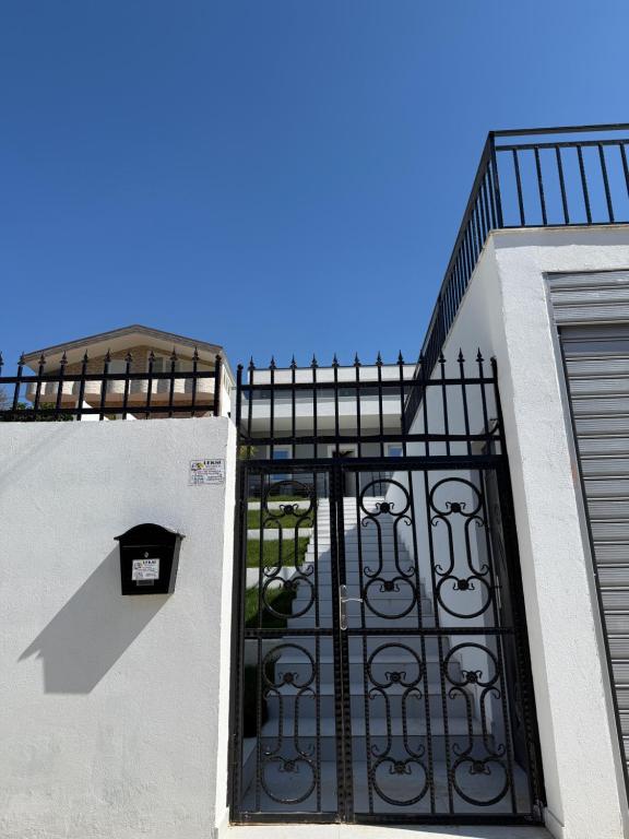 Balkón nebo terasa v ubytování Villa Dean - Sindi