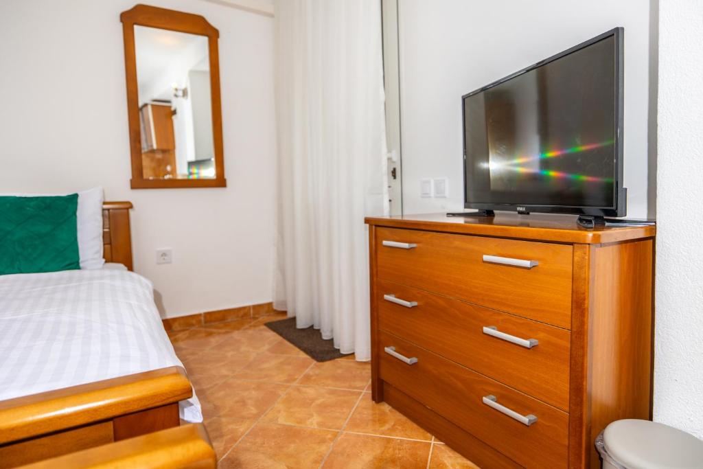 Apartments Irena - 16