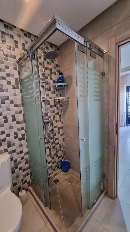Koupelna v ubytování Appartement luxueux - Piscines, Plage 300m, Résidence fermée