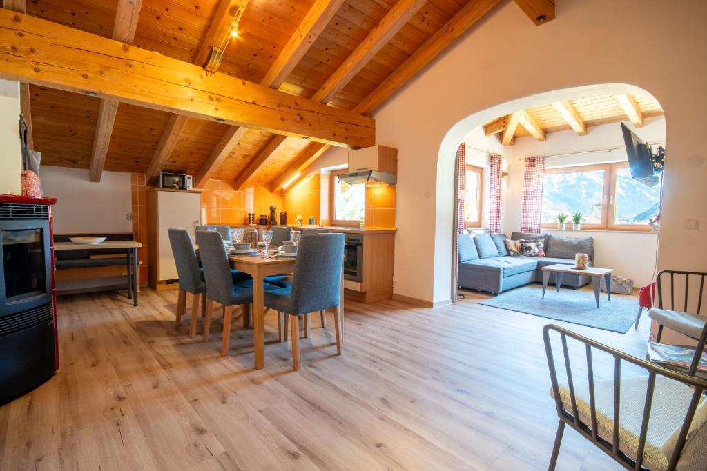 Kuchyň nebo kuchyňský kout v ubytování Appartement Alpenliebe