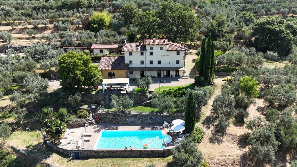 Bazén v ubytování Agriturismo Cafaggio Primo nebo v jeho okolí