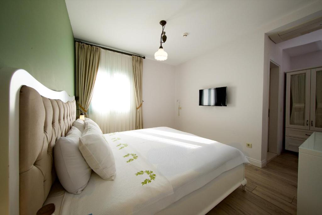 Sigacik Gardenya Buti̇k Otel - Habitación Doble Deluxe Con Vistas Al Castillo