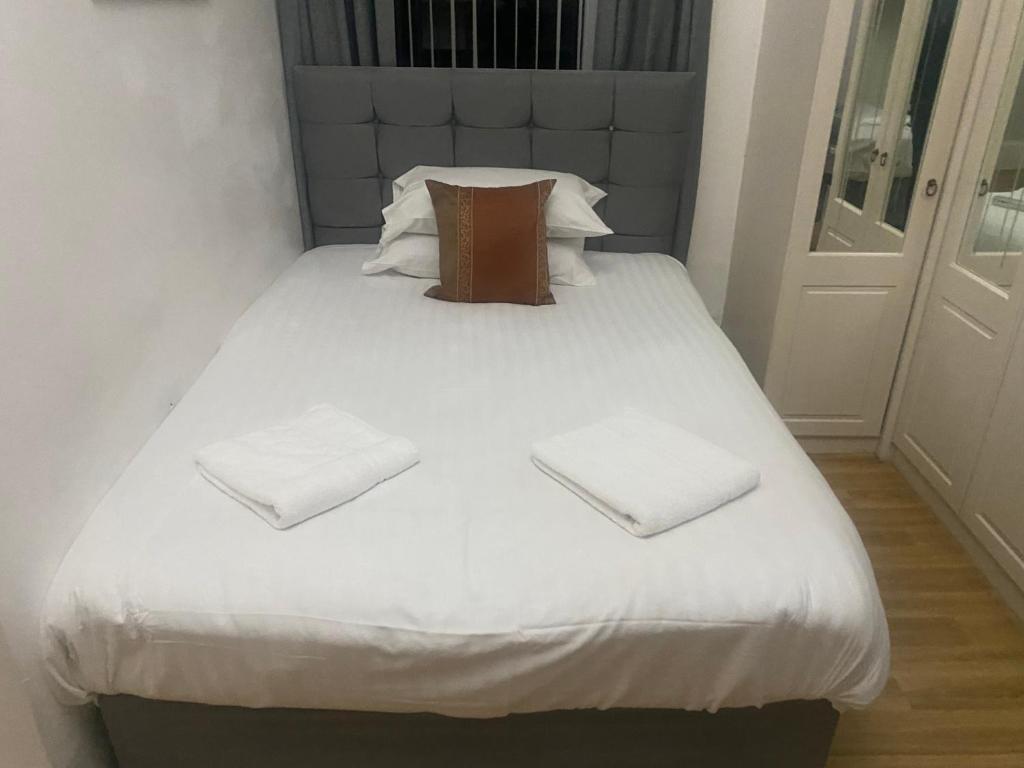 The Clifton Hotel Newcastle - 双人间 - 带共用浴室