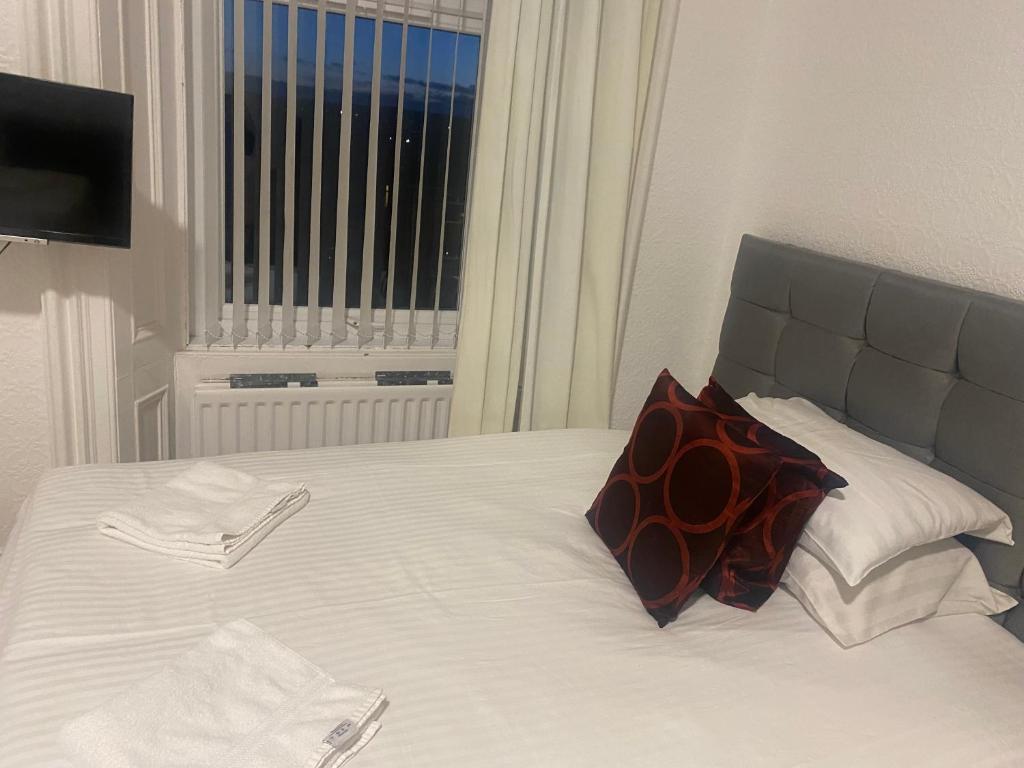 The Clifton Hotel Newcastle - 四人间 - 带私人浴室
