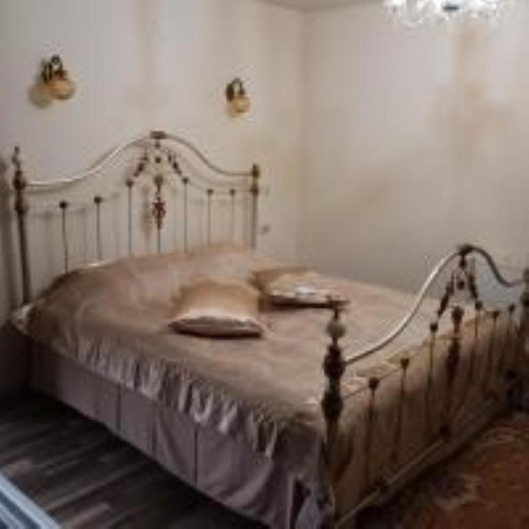 Sinaia Casa cu Farfurii - Resim 15