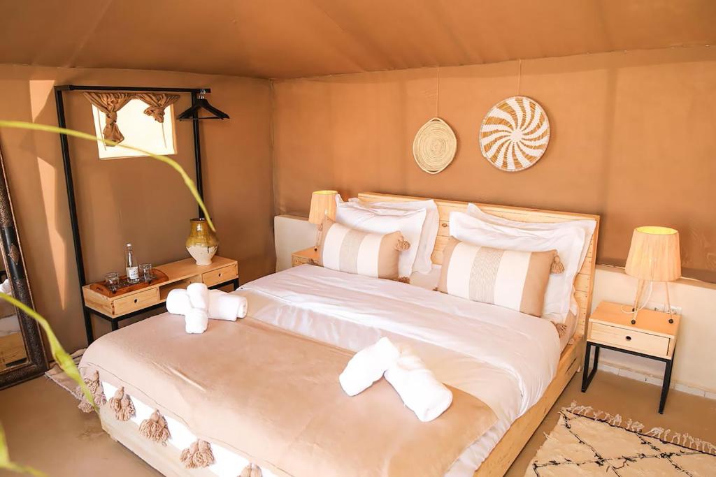 Postel nebo postele na pokoji v ubytování Mia Agafay Resort