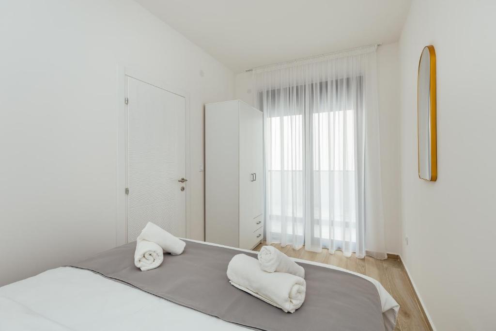 Apartments Ivo Herceg Novi - 6