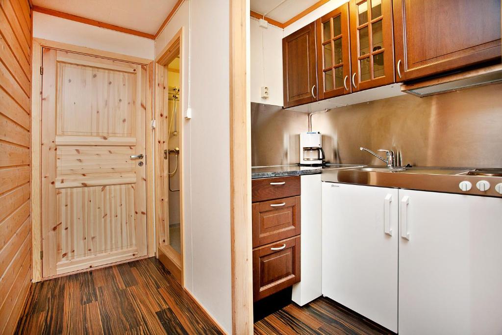 Kuchyň nebo kuchyňský kout v ubytování Sandmoen Bed & Breakfast, Free Parking