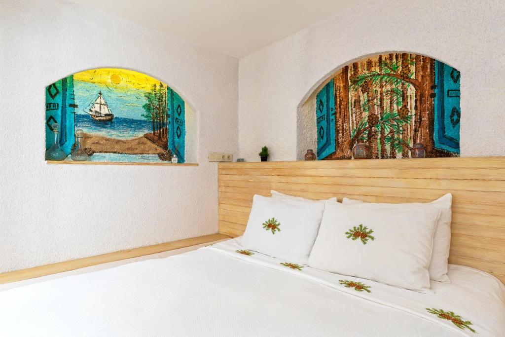 Sigacik Gardenya Buti̇k Otel - Suite Deluxe Con Bañera De Hidromasaje