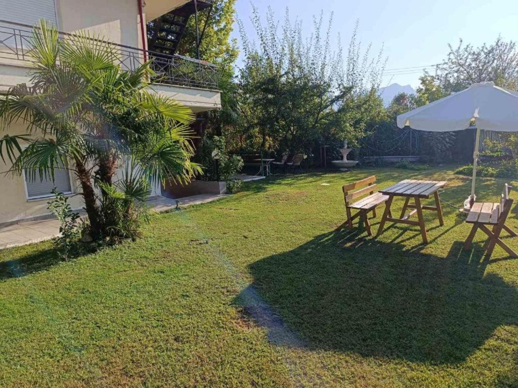 Zahrada ubytování SPIROS APARTMENTS