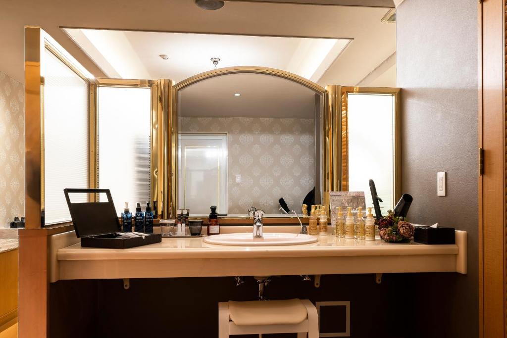 Fotografie z fotogalerie ubytování Hotel MYTH-L&A-ホテル マイス エルアンドエー v destinaci Šimonoseki