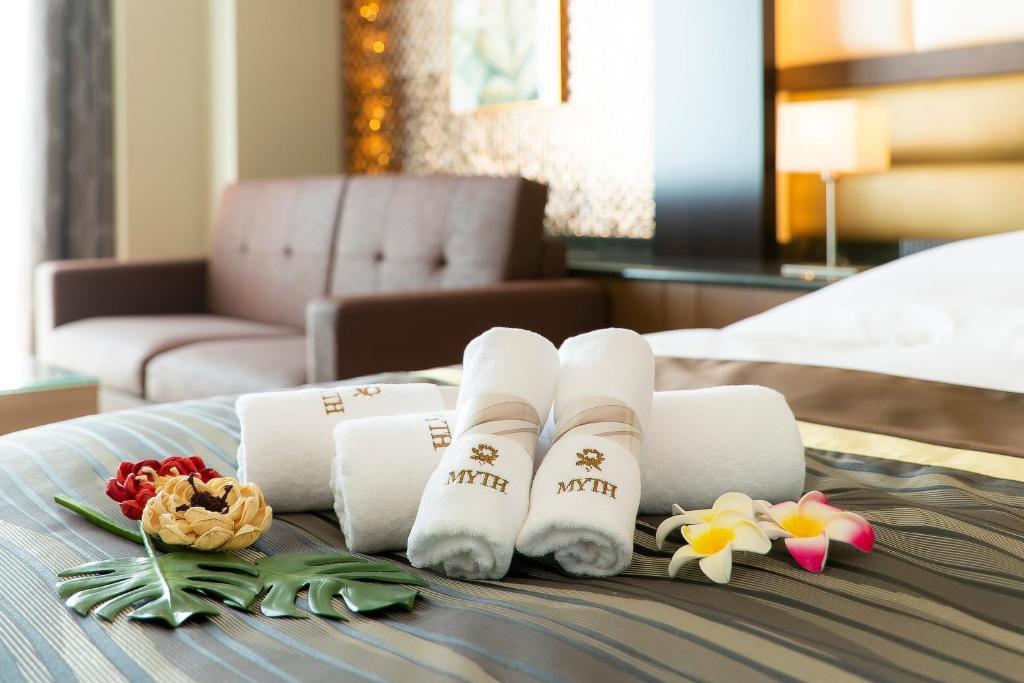 Postel nebo postele na pokoji v ubytování Hotel MYTH-L&A-ホテル マイス エルアンドエー