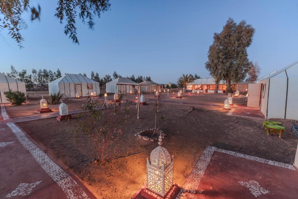Zahrada ubytování Desert Experience Glamping