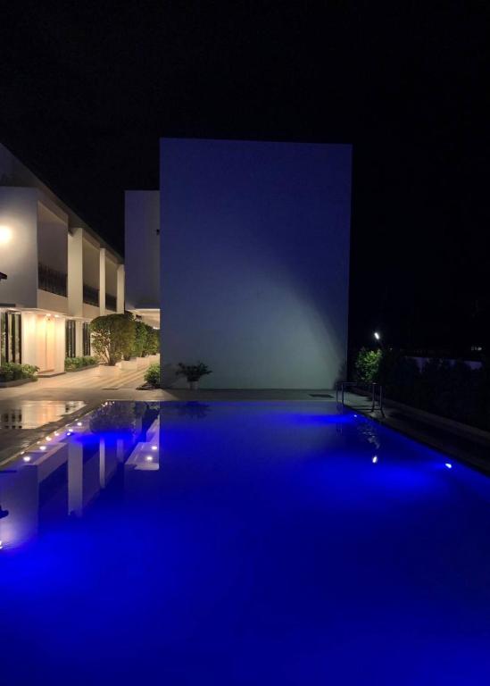 Silom Residence Khlonghae Hotel - Resim 33