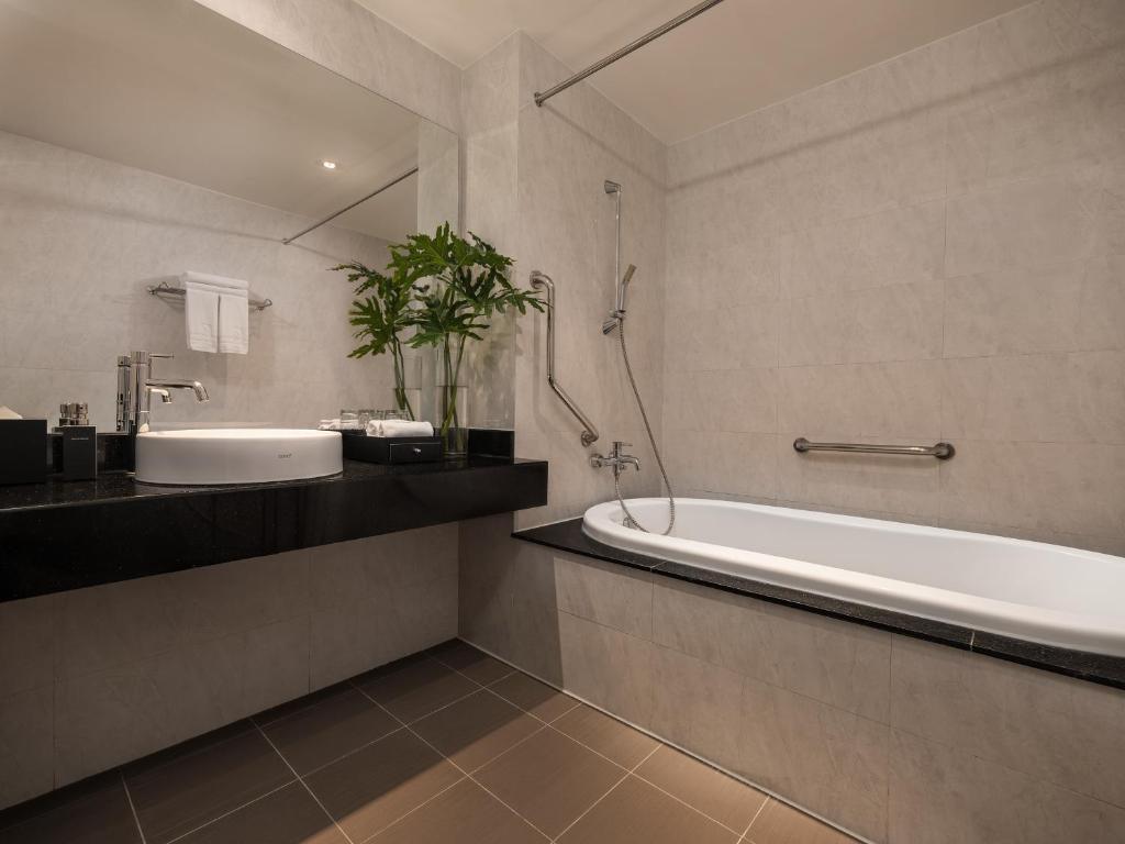 Elegant Suites Westlake - 5