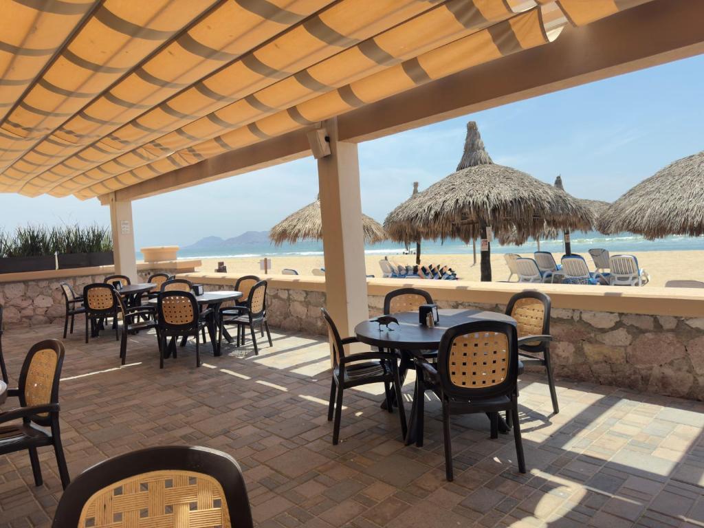 Costa Bonita 7