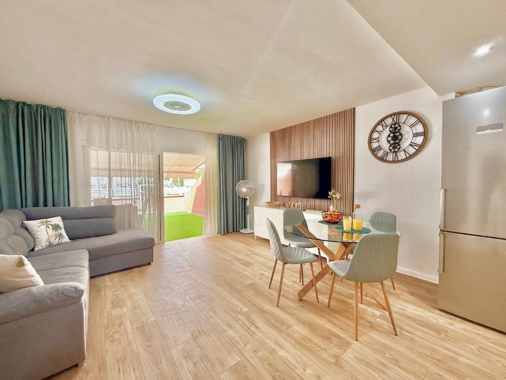 Family Duplex Apartment Playa de Fanabe