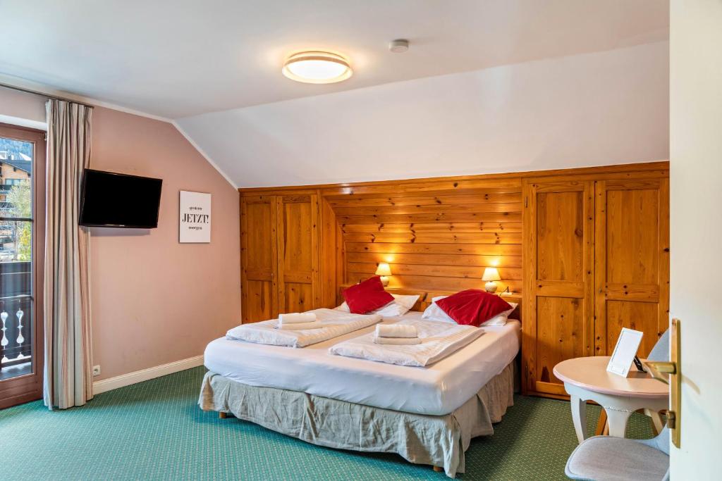Postel nebo postele na pokoji v ubytování Chalet Sonneck - Seefeld
