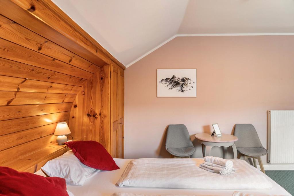 Postel nebo postele na pokoji v ubytování Chalet Sonneck - Seefeld