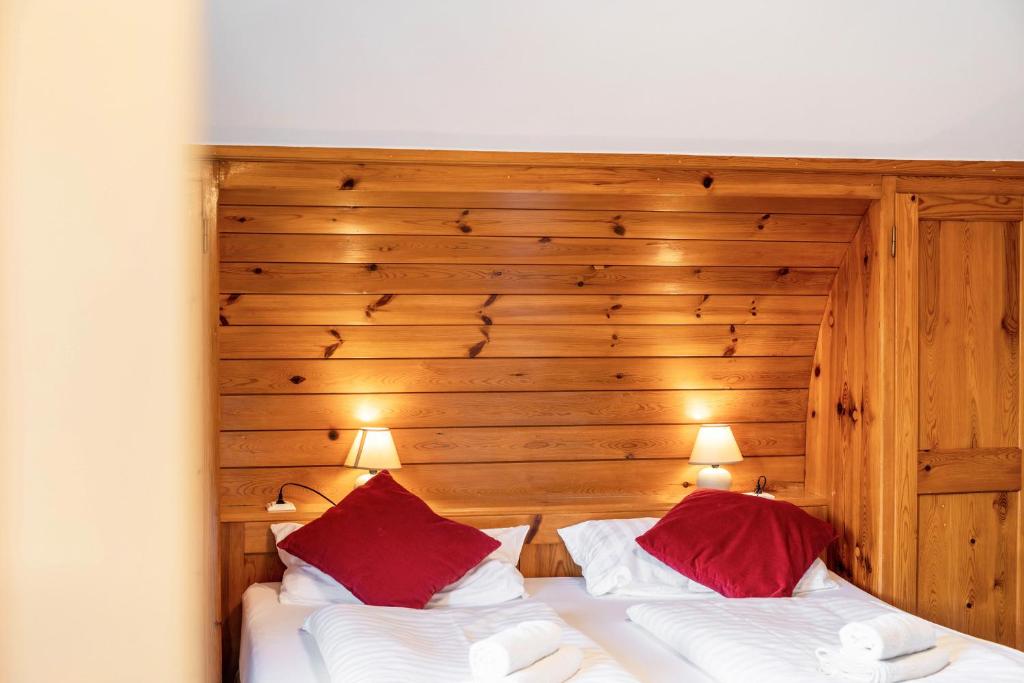 Postel nebo postele na pokoji v ubytování Chalet Sonneck - Seefeld