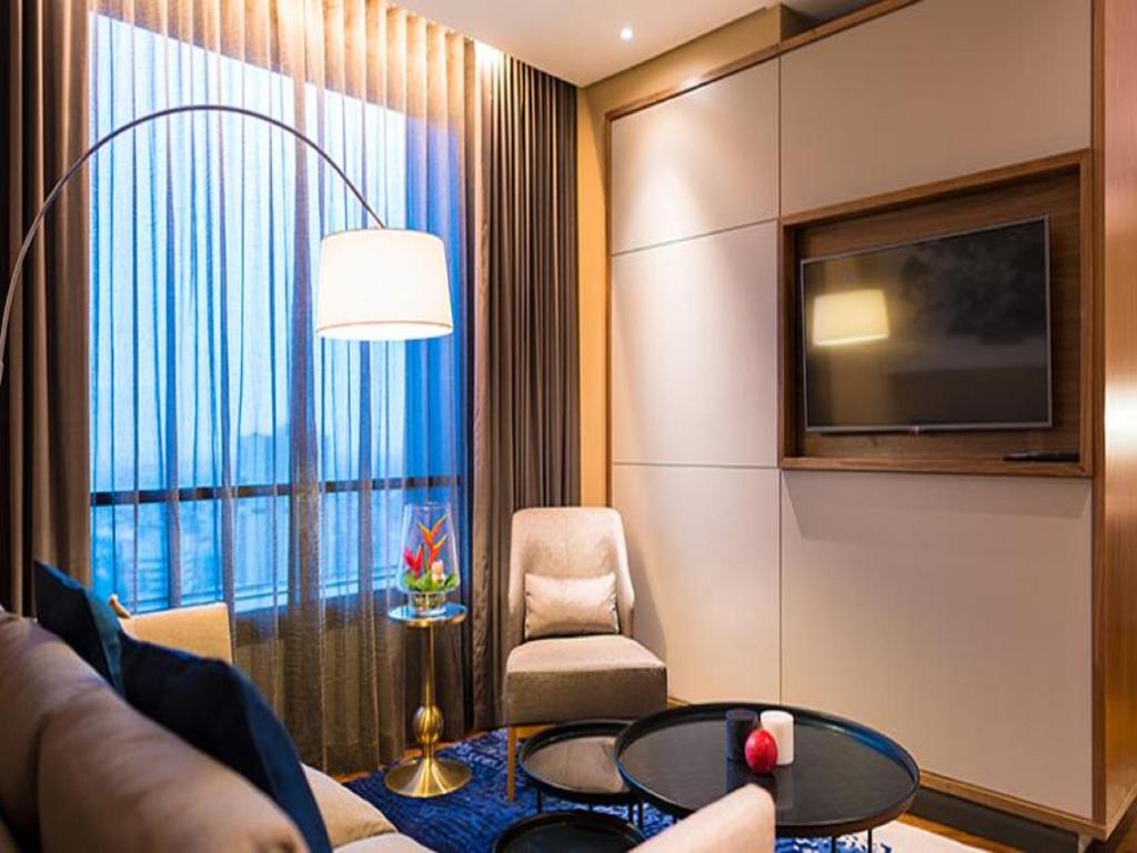 Hotel 2 Fevrier - Suíte Executiva