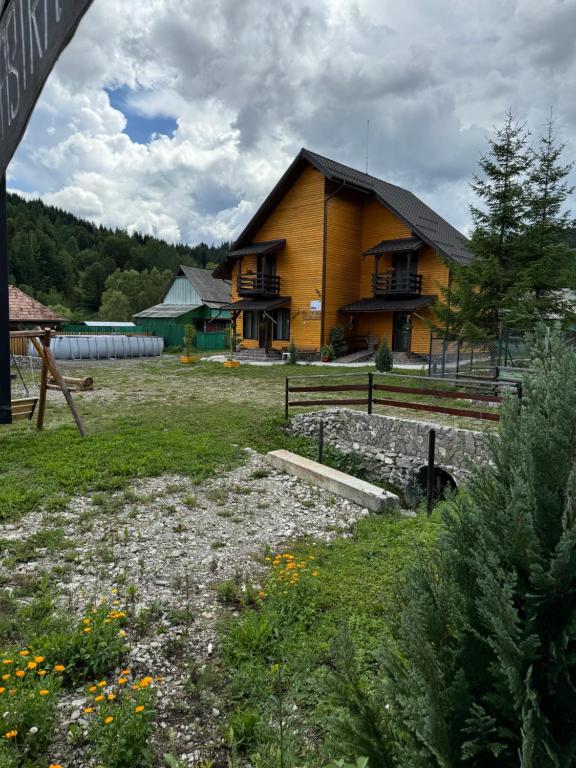 Zahrada ubytování Pensiunea Păstrăvul de Aur
