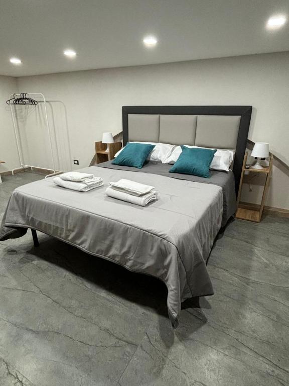 Ένα ή περισσότερα κρεβάτια σε δωμάτιο στο Fontanelle Home