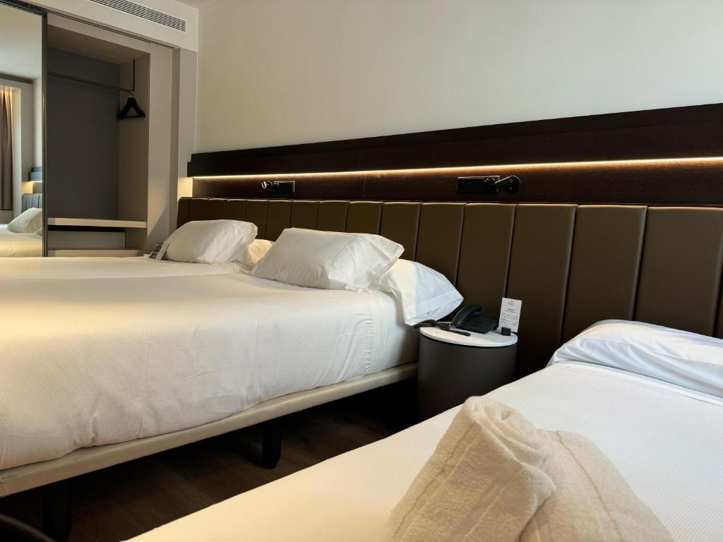 Hotel Bécquer - Resim 43