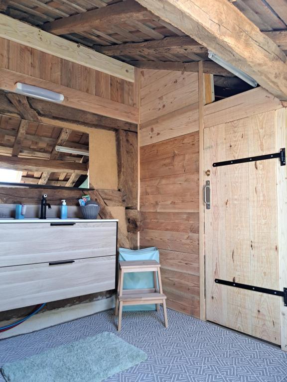 ENTRE ADOUR et MONTAGNE - Chambre Double Avec Salle De Bains Privative