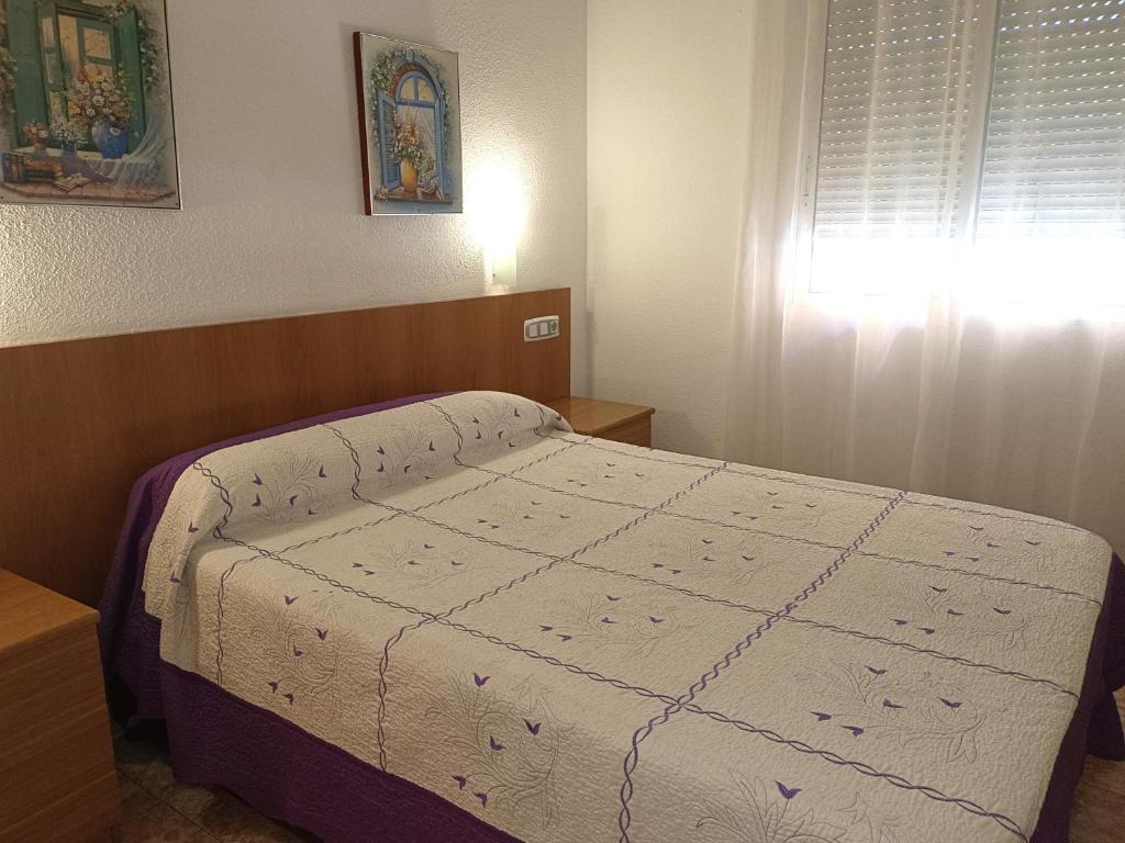 Hostal Gran Via Levante Torrevieja - habitación actual