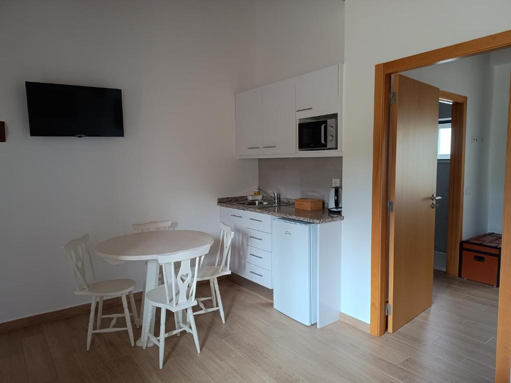 Kuchyň nebo kuchyňský kout v ubytování Quinta do Oratório Agroturismo