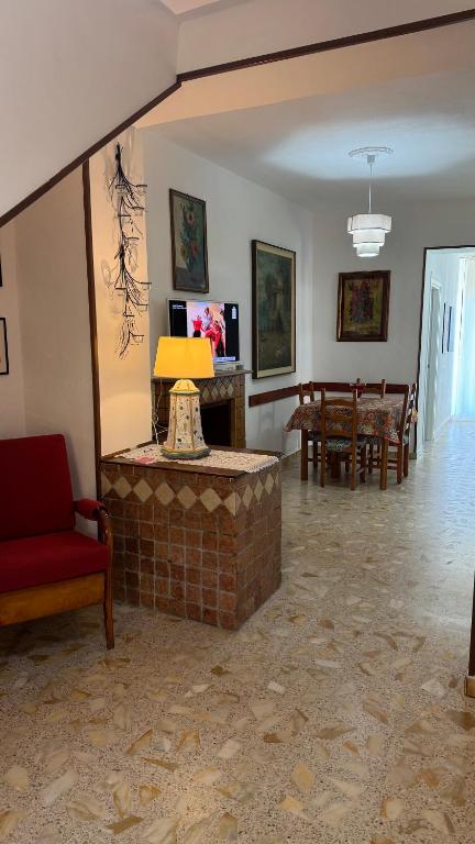 A seating area at Il Vicolo Palinuro