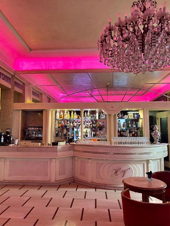 Lounge nebo bar v ubytování Hotel Vittoria