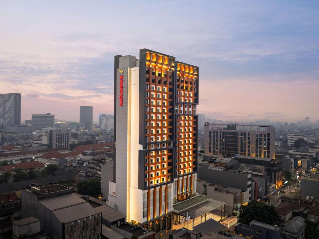 Nespecifikovaný výhled na destinaci Jakarta nebo výhled na město při pohledu z hotelu