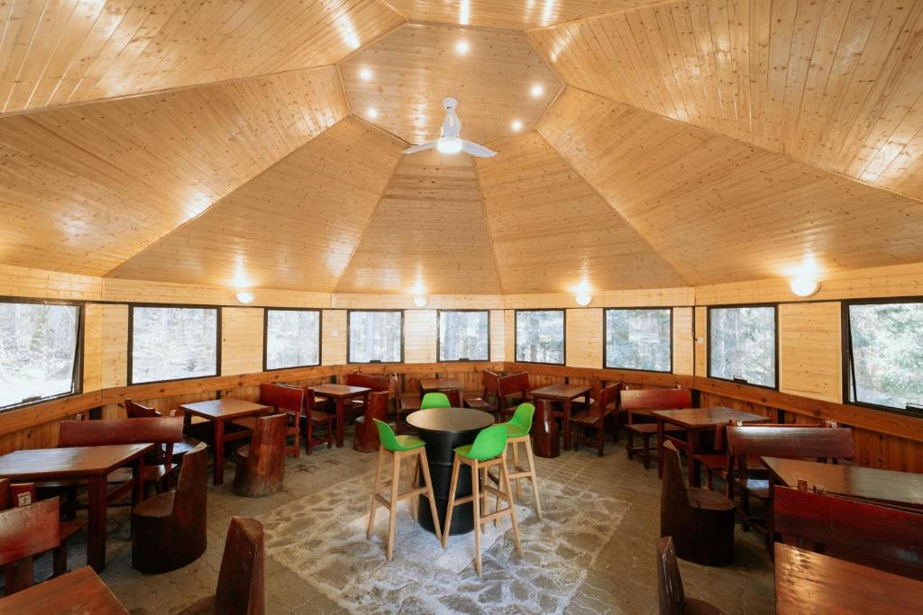 Restoran või mõni muu söögikoht majutusasutuses Horský hotel Bartoška