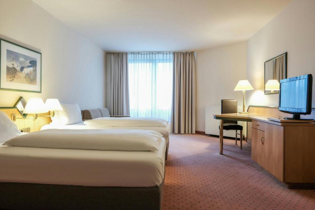 FOUR Essen City Centre - Resim 16