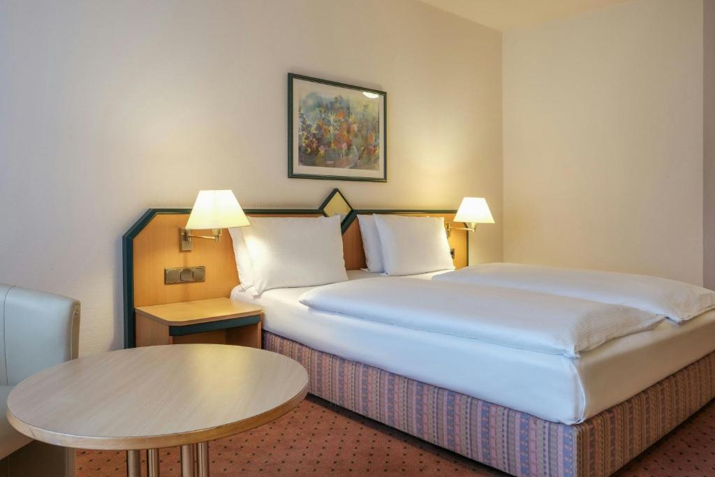 FOUR Essen City Centre - Resim 27