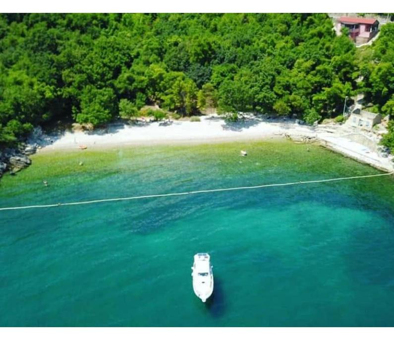 Φυσικό τοπίο κοντά σε αυτή η παραθεριστική κατοικία
