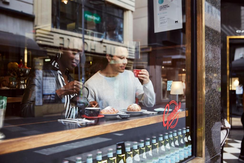 Hotel Indigo Melbourne Little Collins