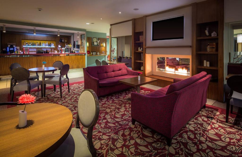 Posezení v ubytování London Luton Vale Hotel
