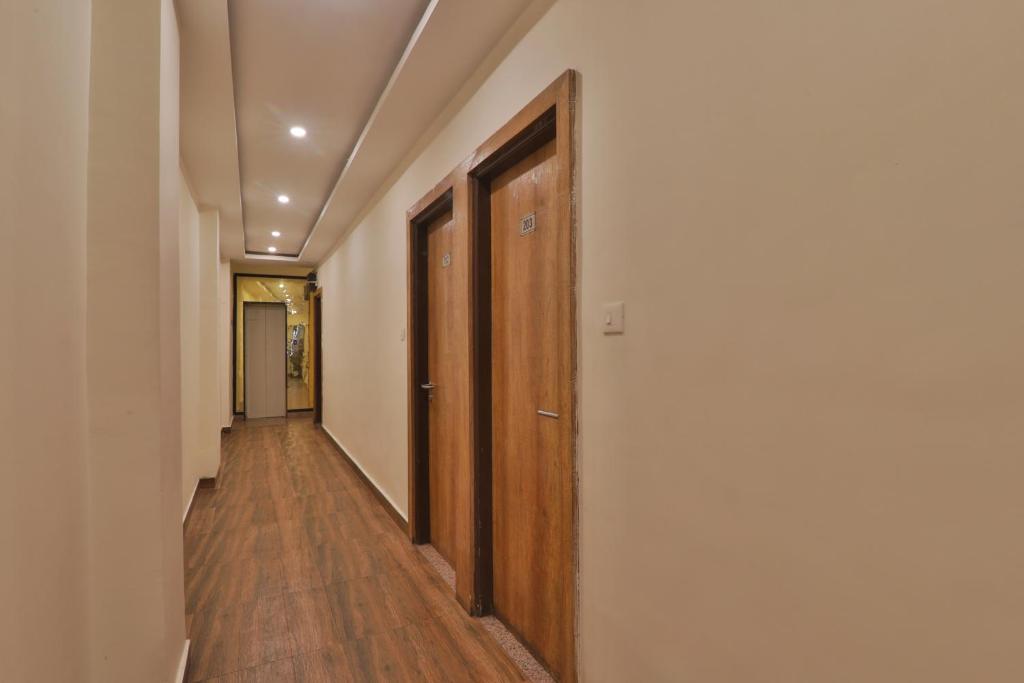 Fotografie z fotogalerie ubytování Hotel Luxury Janki Near Vishwanath Temple, #Famiily Choice #Free Wifi #Free Parking #Prime Location v destinaci Váránasí