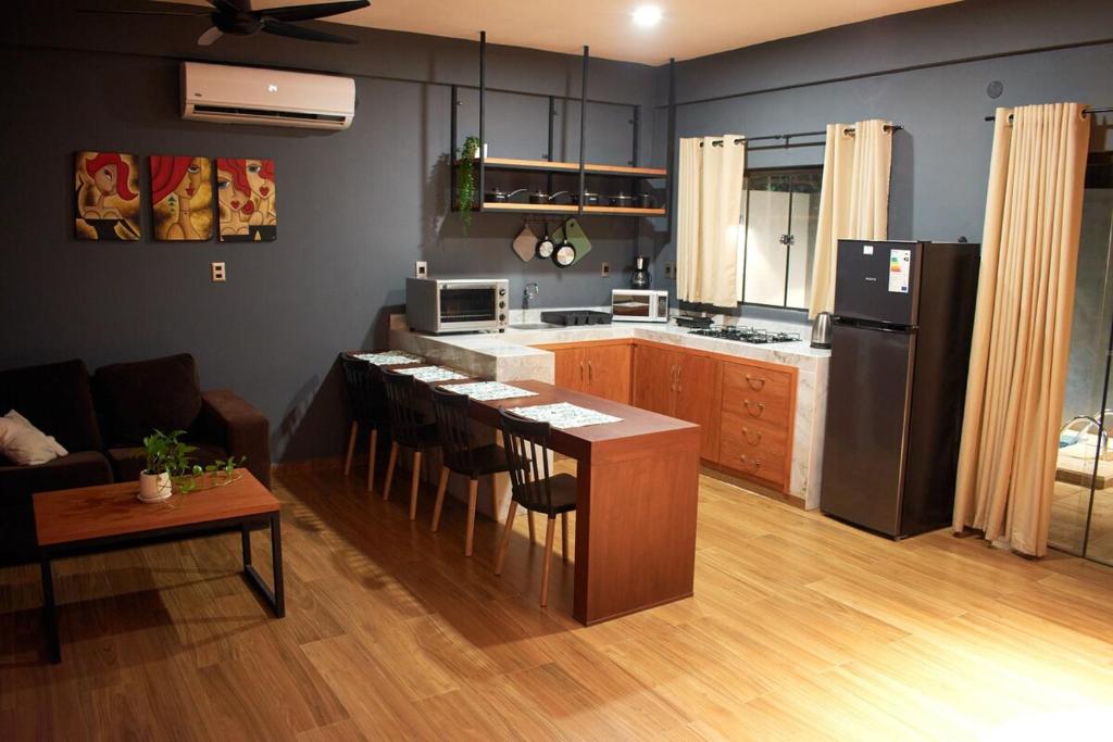 Kuchyň nebo kuchyňský kout v ubytování Residencia Erimatt
